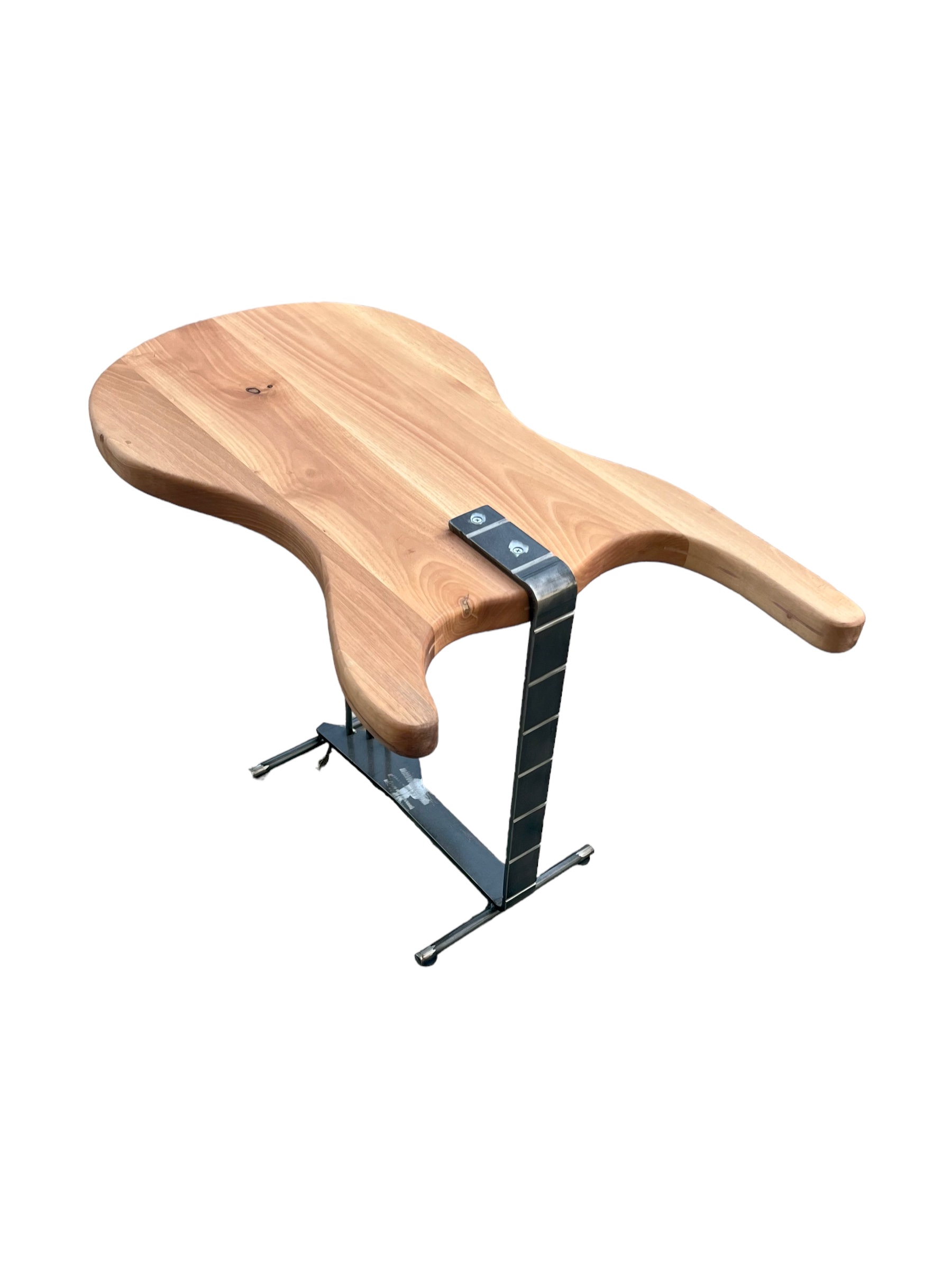 Die Bedeutung von Holzmöbeln in der Innenarchitektur: Zeitlose Eleganz und Funktionalität