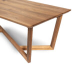 Esstisch aus Walnussholz – Schweizer Kante- und Spitzecken-Design – Bild 2